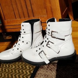 White Ankle boots